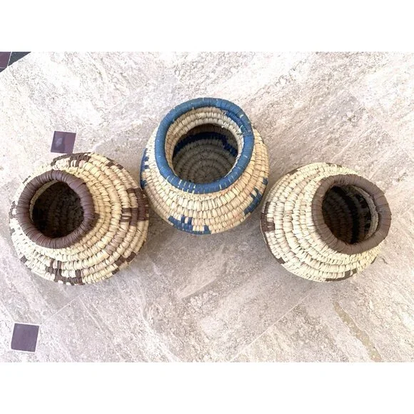3 Miniature Native American Hand Woven Coiled Grass Seed Pots Papago Animals - Picture 10 of 13
